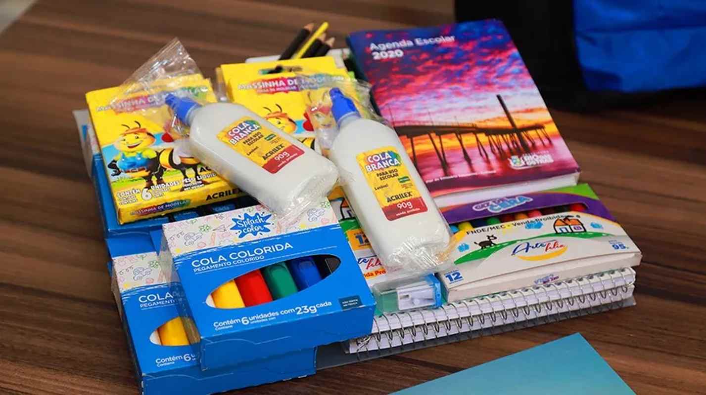 Câmara de Nova Serrana aprova entrega gratuita de uniformes e kits escolares - Fonte: PortalVHNews