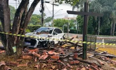 Três adultos e um bebê ficam feridos em acidente entre carro e caminhão, em  Itumbiara