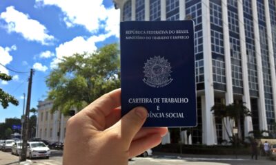 apos-assinatura-de-convenio,-sine-de-uberaba-tambem-vai-emitir-carteira-de-trabalho