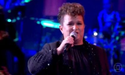 Janeth Silva cantou música de Simone Mendes durante apresentação — Foto: Reprodução/TV Globo