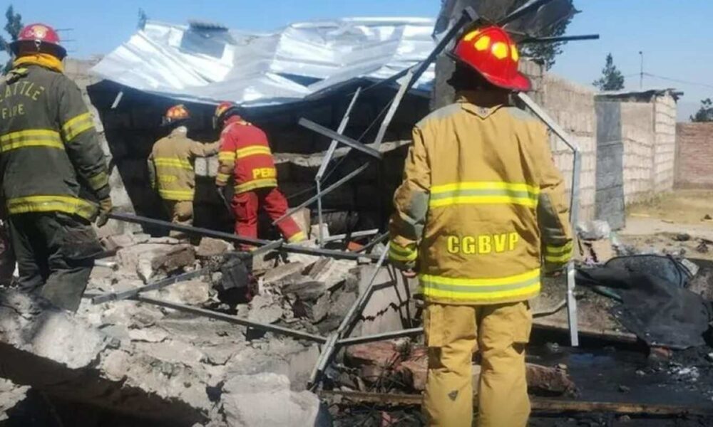 Mineiros morrem em explosão de fábrica de explosivos no Peru — Foto: Reprodução/RPP