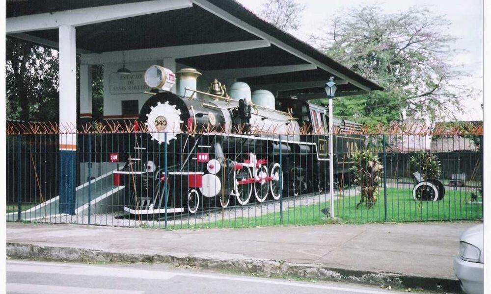 Praça dos Ferroviários em Divinópolis — Foto: Prefeitura Municipal de Divinópolis/Divulgação