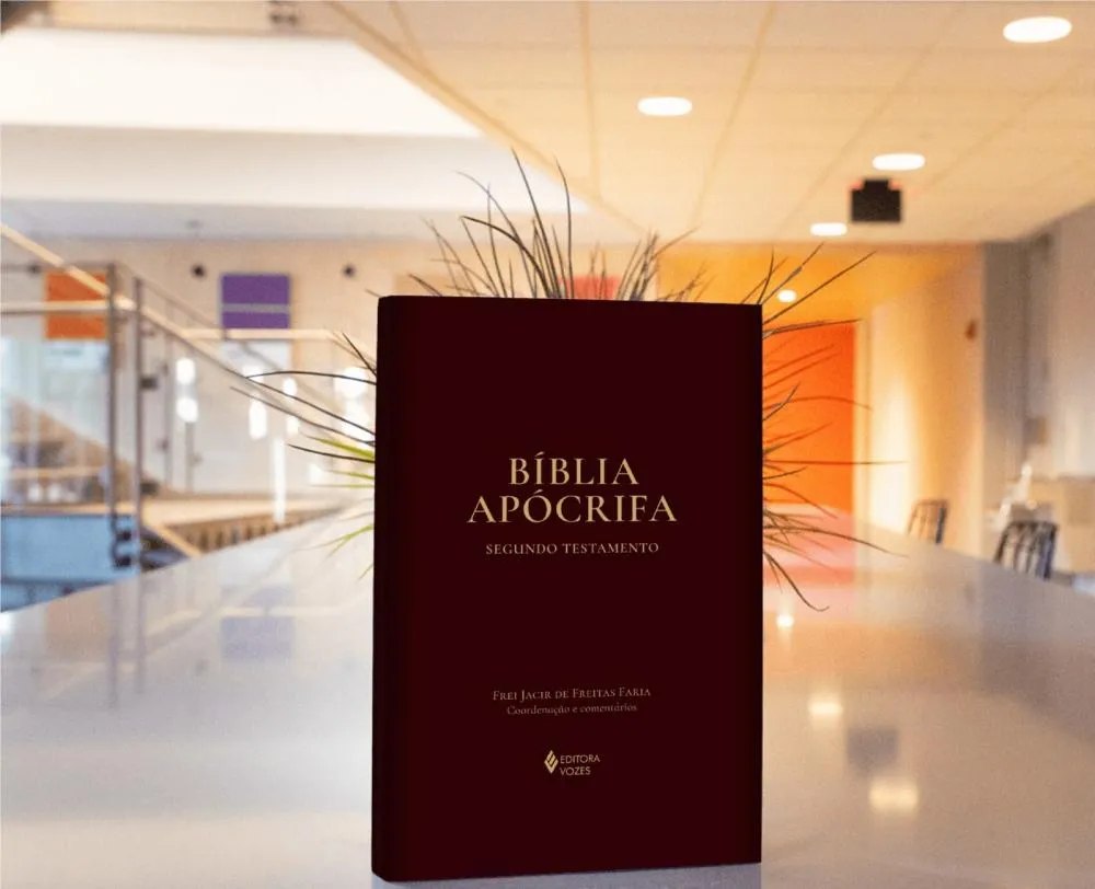 Lançamento da ''Bíblia Apócrifa: Segundo Testamento'' acontece nesta quinta em Nova Serrana - Fonte: PortalVHNews