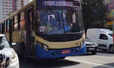 Ônibus transporte público Divinópolis — Foto: g1 TV Integração