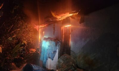 Incêndio destrói casa no Bairro Novo Horizonte, em Formiga — Foto: Corpo de Bombeiros/Divulgação