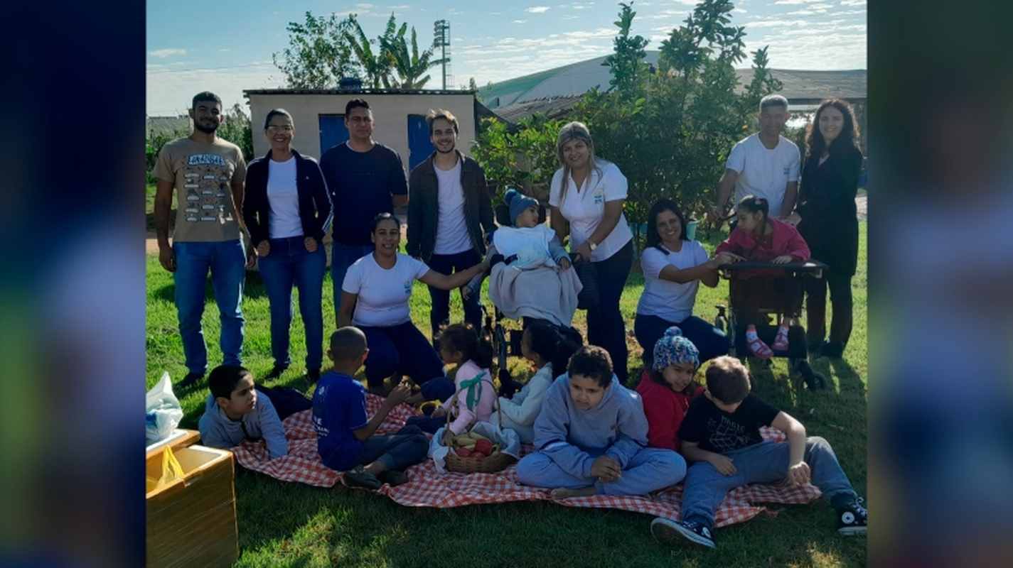 Projeto “grandes exploradores do mundo animal” promove educação ambiental com visita ao horto municipal - Foto: Prefeitura de Nova Serrana/Divulgação