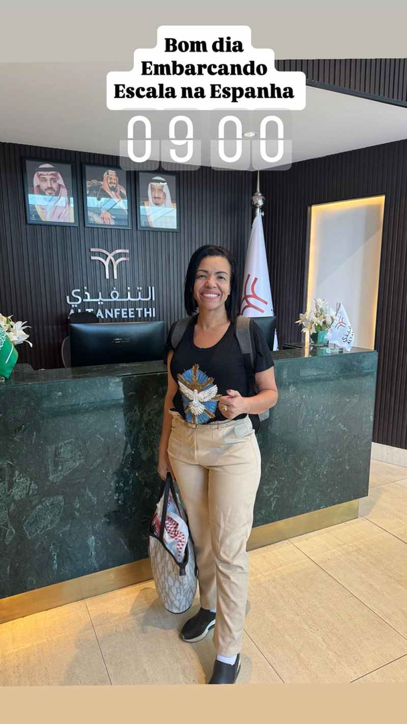 Vice-prefeita de Divinópolis, Janete Aparecida, deixa Arabia Saudita e segue para o Brasil — Foto: Redes sociais/Reprodução