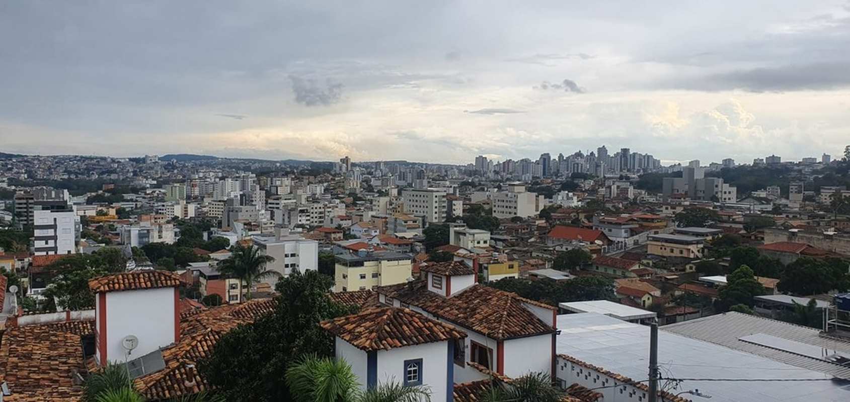 Vista de Divinópolis - Bairro Bom Pastor — Foto: Valquíria Souza/TV Integração