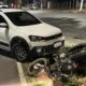 Acidente entre carro e moto deixa um ferido na Avenida Ronaldo de Castro Alves - Foto: Rádio Santa Cruz FM