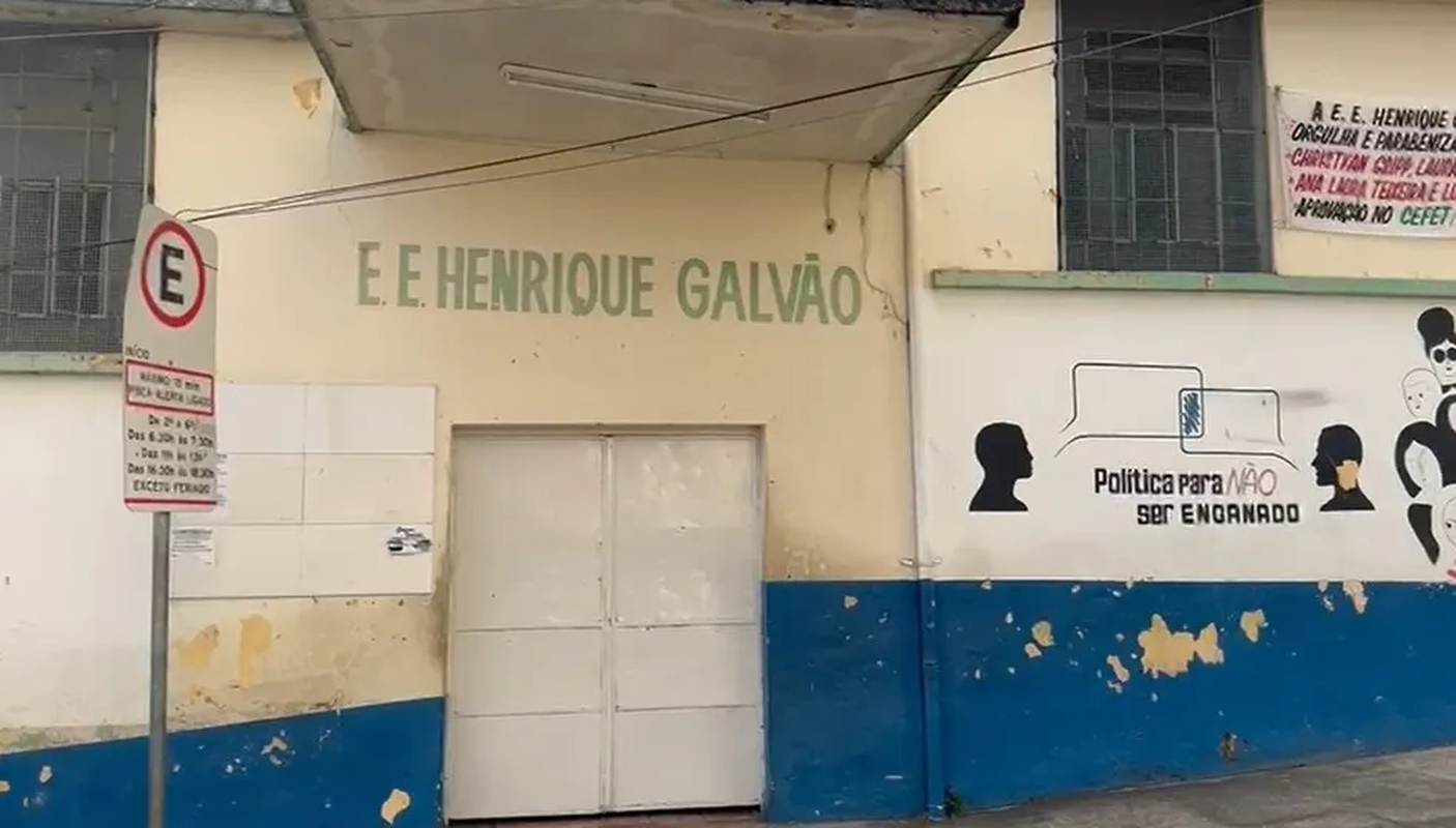 Escola Estadual Henrique Galvão, em Divinópolis — Foto: Luísa Guimarães/TV Integração