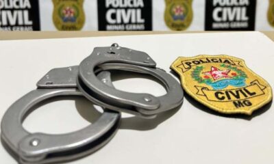 Homem é preso suspeito de tráfico de drogas próximo a escola no bairro Padre Libério - Foto: Rádio Santa Cruz FM